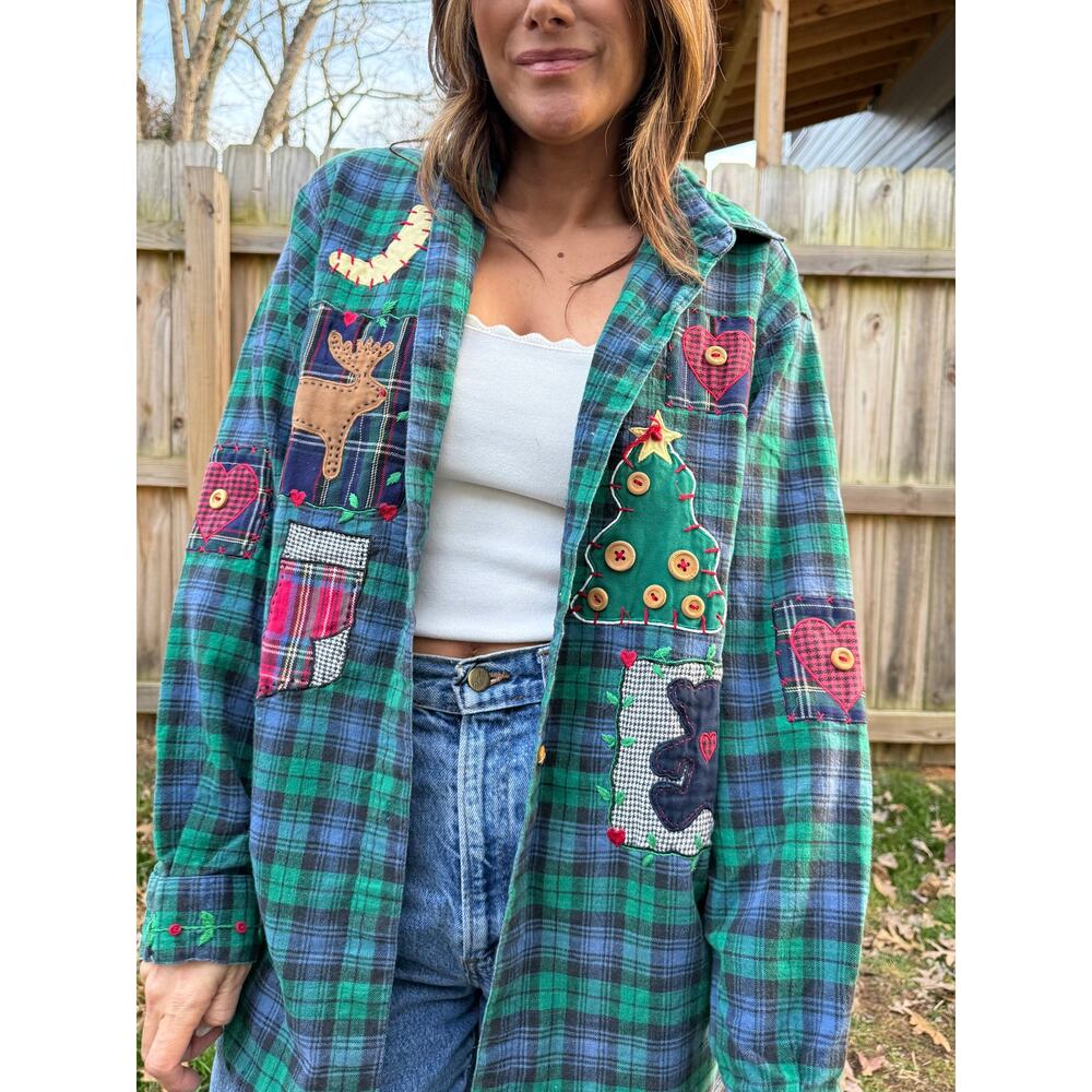 Eagle’s Eye Holiday Patchwork Flannel (Vintage) - Picture 9 of 9